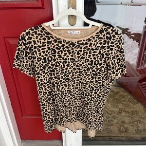 Zara Women's Leopard Print Short Sleeve Top